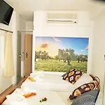 Tatil Evi In Ermioni Mit Gemeinschaftlichem Pool- Grill Und Terrasse By Interhome