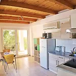 Tatil Evi In Ermioni Mit Gemeinschaftlichem Pool- Grill Und Terrasse By Interhome