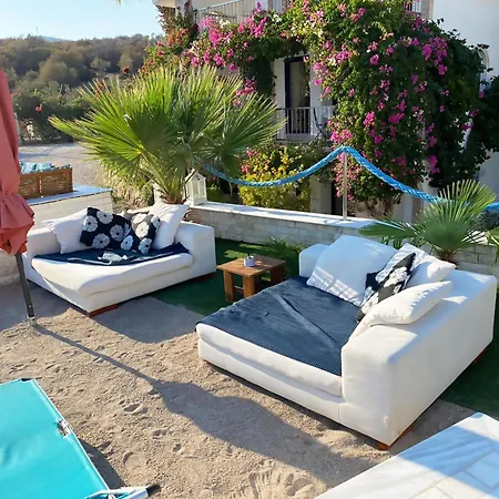 In Ermioni Mit Gemeinschaftlichem Pool- Grill Und Terrasse By Interhome Tatil Evi *