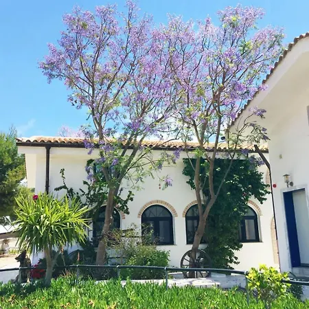 Casa de Férias In Ermioni Mit Gemeinschaftlichem Pool- Grill Und Terrasse By Interhome *