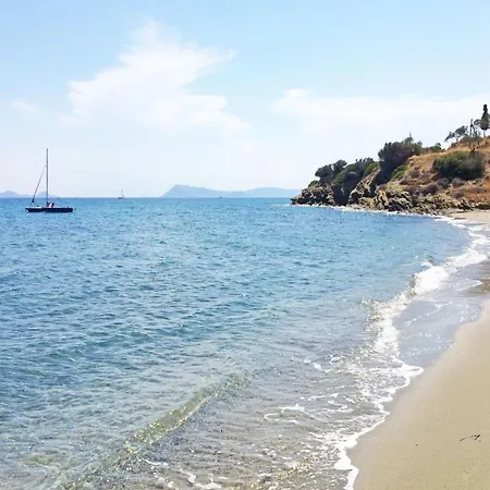 In Ermioni Mit Gemeinschaftlichem Pool- Grill Und Terrasse By Interhome Casa de Férias *