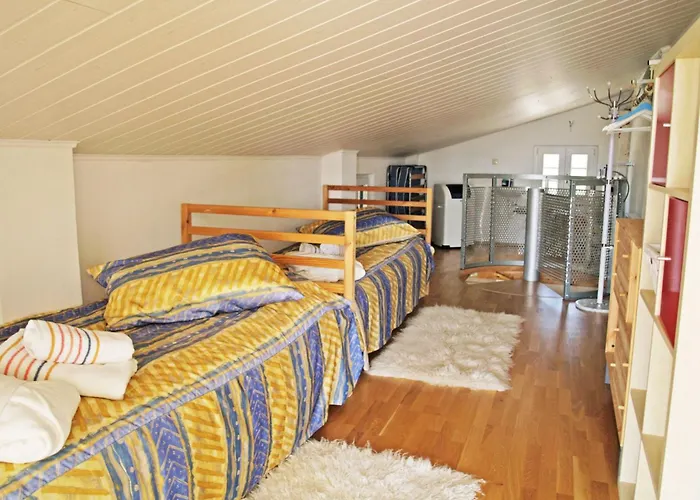 In Ermioni Mit Gemeinschaftlichem Pool- Grill Und Terrasse By Interhome *
