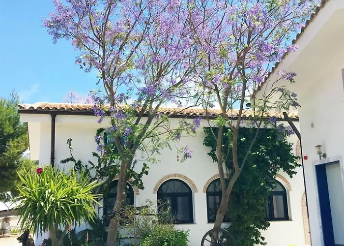 Casa de Férias In Ermioni Mit Gemeinschaftlichem Pool- Grill Und Terrasse By Interhome *