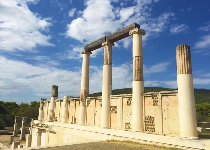 In Ermioni Mit Gemeinschaftlichem Pool- Grill Und Terrasse By Interhome Casa de Férias