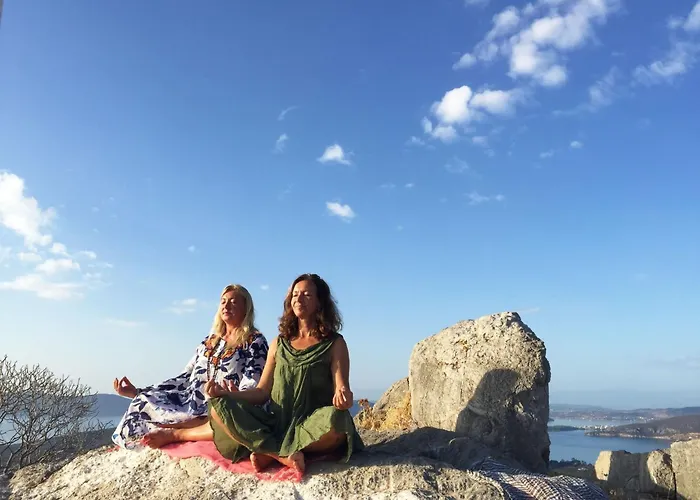 In Ermioni Mit Gemeinschaftlichem Pool- Grill Und Terrasse By Interhome Thermisía